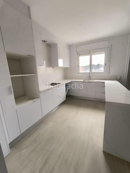 Foto 655020f2-2fcf-4300-b7a1-5bdb22ba6edb. Casa aparellada amb calefacció aparcament a Pla de Santa Maria (El)