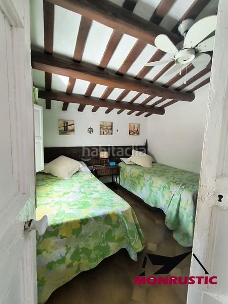 Foto 47f7a90f-e908-4739-86ad-77213914ada2. Masia amb piscina a Valls