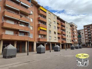 Flat in Centre. Oportunidad única! se vende acogedor piso en planta baja,