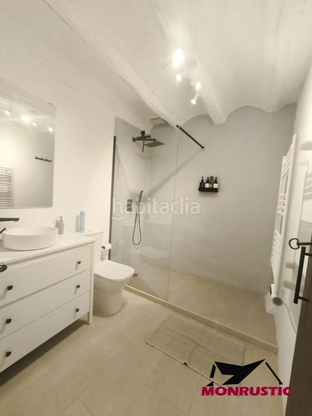 Foto 7081a536-586a-4c61-8736-f1fdcfd5cdde. Casa amb aparcament a Montblanc