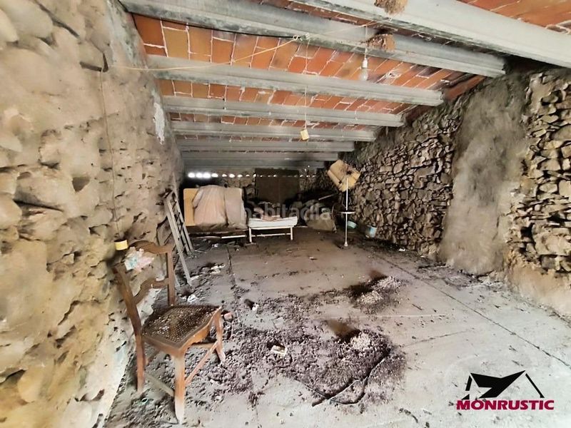Foto b4a1f5dd-64a4-41a7-b7c6-1596b2f9829b. Casa amb aparcament a Montblanc