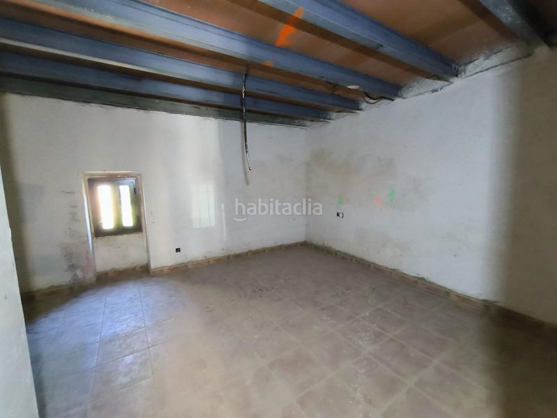 Foto 03ab27f0-ca4f-403f-80c3-4bd2c7ef83ee. Casa adossada a Castelldans