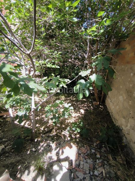 Foto 1d1c8750-8147-4cc0-814a-5c403a52dab9. Casa adossada a Castelldans