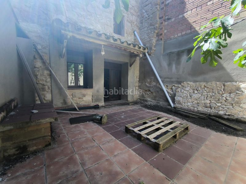 Foto 218200cf-dbb9-4c48-b5fe-d85ab78bccad. Casa adossada a Castelldans