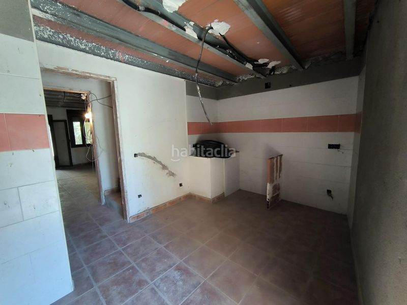 Foto 336e1492-ae20-4053-b68c-f4cf1d632a95. Casa adossada a Castelldans