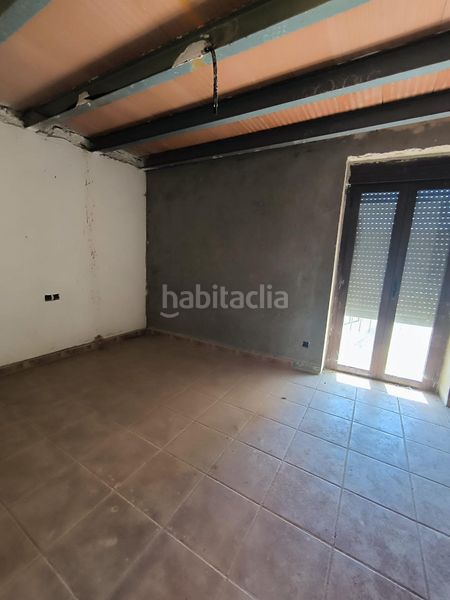 Foto 4566795c-1f30-4b11-88df-12d8ecea7bdc. Casa adossada a Castelldans