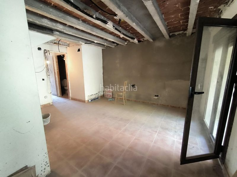 Foto 651c7393-e873-4491-ae35-53b94b54b8f6. Casa adossada a Castelldans