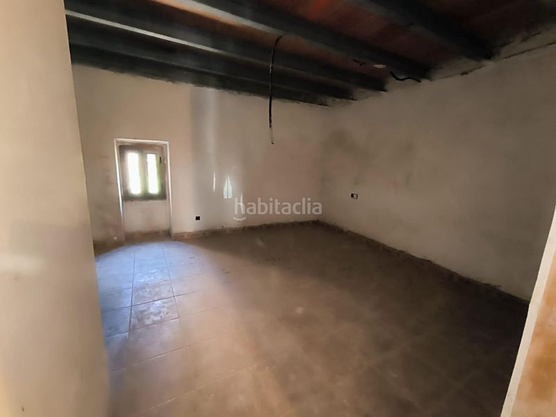 Foto 89d34bf1-0776-41f2-87ea-9115e0280b8e. Casa adossada a Castelldans