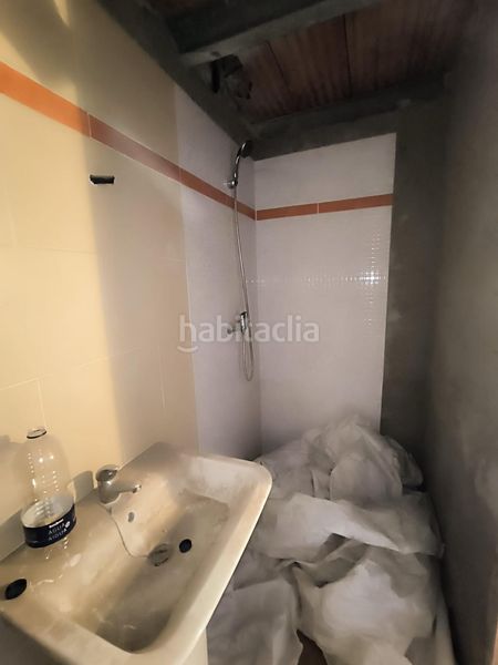 Foto ff1d017c-ced5-4ec2-928a-d6b4c9d82cf5. Casa adossada a Castelldans