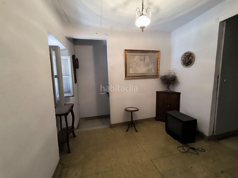 Foto 2943a4cb-a348-42fc-8ed7-40d98430e24b. Casa adossada a Albagés (L´)