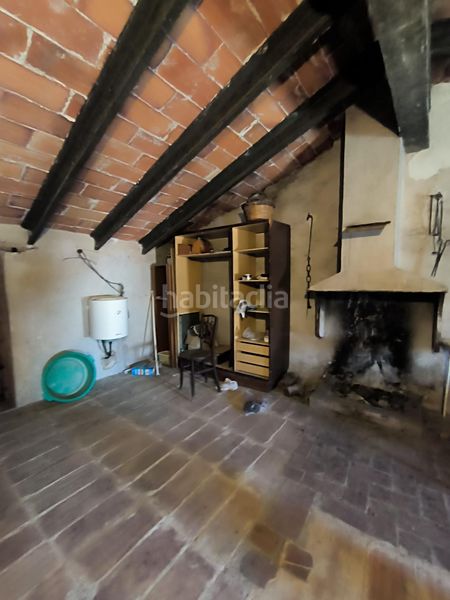 Foto 9f487c21-e7bc-492e-a38c-74391eb111df. Casa adossada a Albagés (L´)