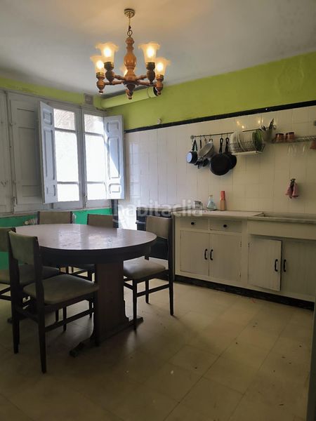 Foto cd1063e8-a112-4211-8f9f-f0f087a2c13f. Casa adossada a Albagés (L´)