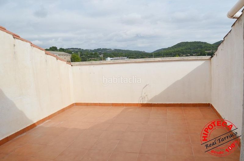 Foto 158c0a5c-f437-4791-b367-3bdc9b90381f. Casa adossada amb aparcament piscina a Calafell poble Calafell