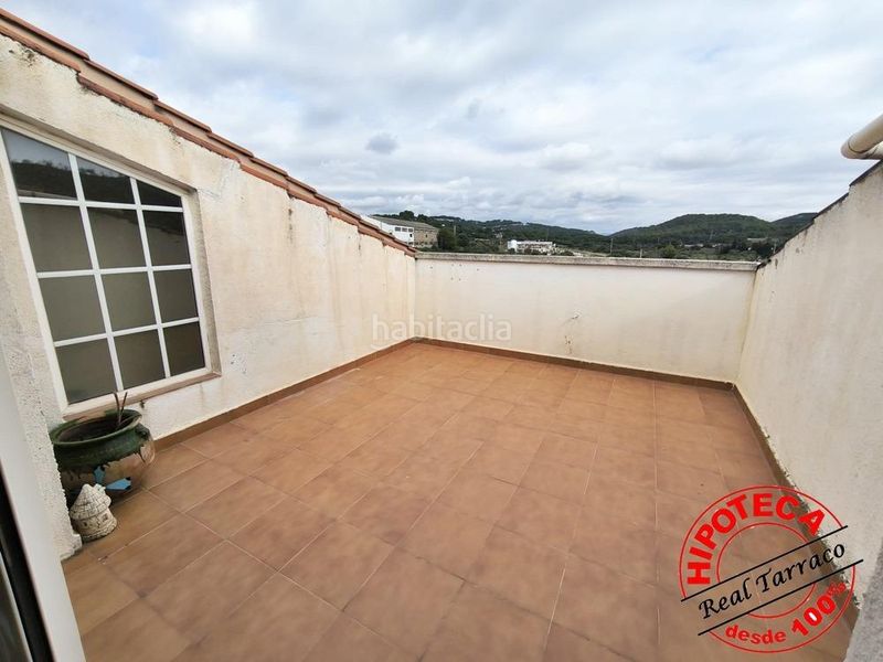 Foto 459bd98a-3dae-4350-b2f7-2f225678cc51. Casa adossada amb aparcament piscina a Calafell poble Calafell