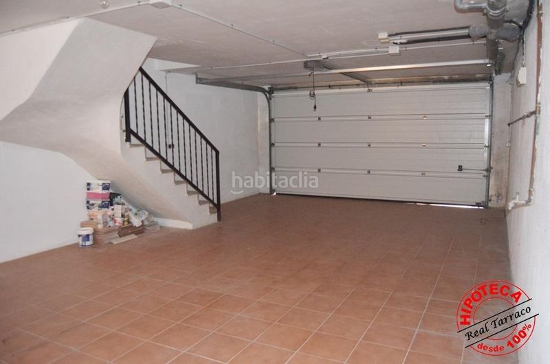 Foto 4ba1e96c-2d0a-446c-811c-419ea36bf797. Casa adossada amb aparcament piscina a Calafell poble Calafell