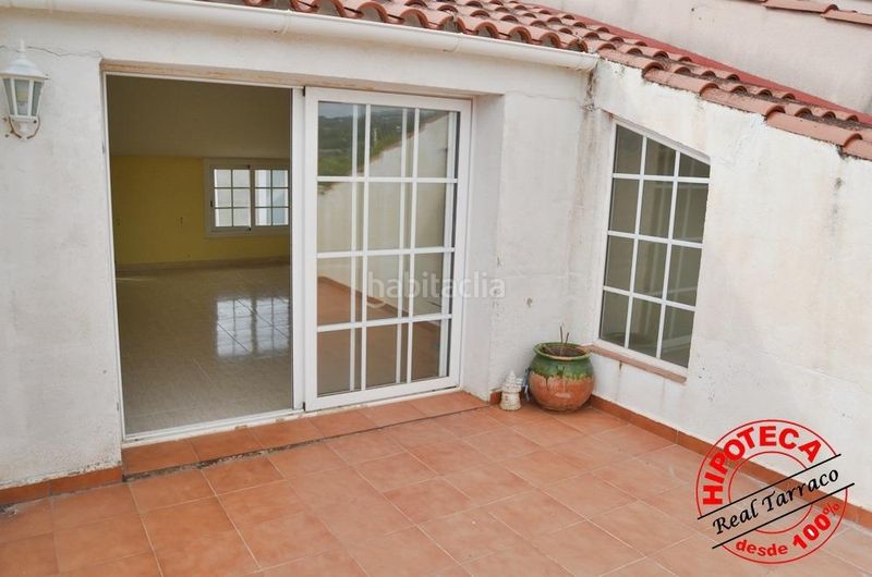 Foto 88aacfd9-a3d1-4cb5-8791-33dca71bafa5. Casa adossada amb aparcament piscina a Calafell poble Calafell