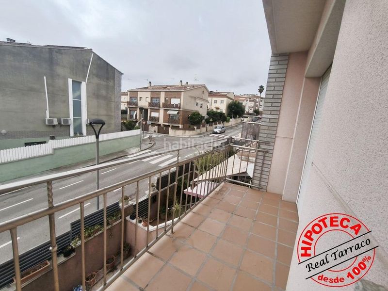 Foto c0466a64-a6bb-444b-b6e2-34d3923a2de5. Casa adossada amb aparcament piscina a Calafell poble Calafell