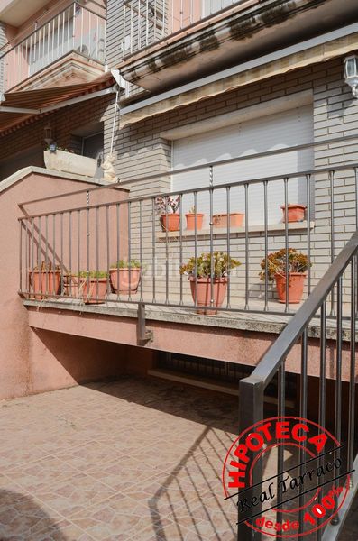 Foto f7e51730-de5d-49d1-961d-d7751bc4fb6e. Casa adossada amb aparcament piscina a Calafell poble Calafell