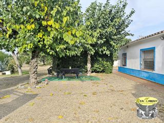 Masia a Migjorn. Exclusiva propiedad en venta en aig�es verds de reus, una zona d