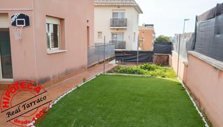 Semi detached house in Constantí. En venta o alquiler