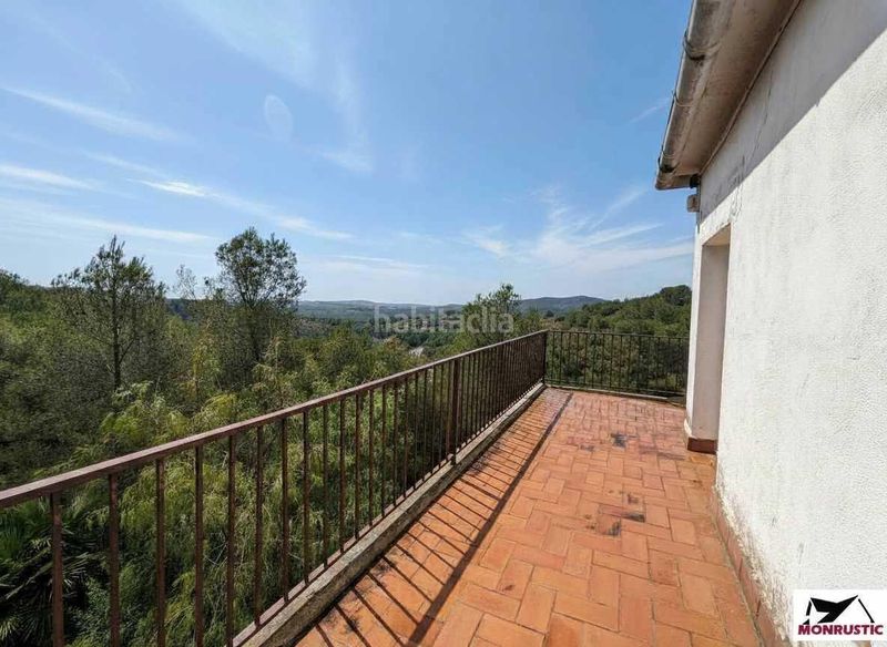 Foto 5d32f100-1855-41ce-9efa-153210255930. Masia a Masllorenç