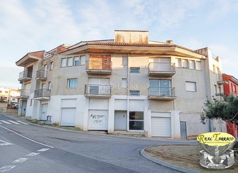 Foto 6771ae21-6162-4490-b3b6-0fde05ee3800. Edificio in Vila-rodona