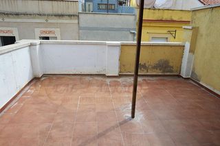 Appartement à Centre. Piso con okupa en venta,pase oferta !