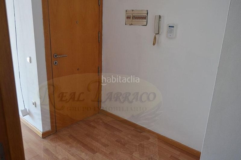 Foto b4e10507-4717-462c-aea5-eb645300bb57. Pis a Centre Reus