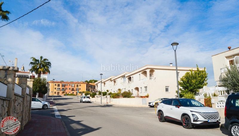 Foto 61ab47d8-6d7b-45bf-9107-9f4286ad7aee. Casa adossada amb aparcament a Creixell