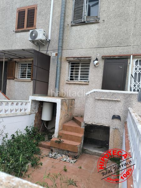Foto e5f38a14-cfdc-47d2-8e6b-f6009410a732. Casa adossada amb aparcament a Creixell