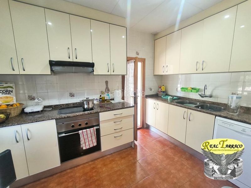 Foto 8d3757d4-002c-4b65-af5e-bd030b0a539a. Pis amb aparcament a Ponent Reus