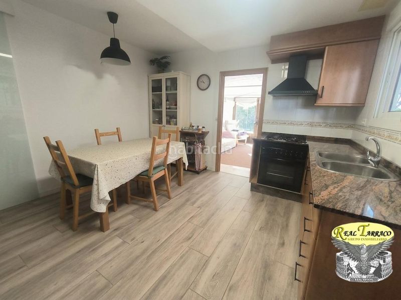 Foto ebad4077-8173-472a-9d45-28f7430a6713. Pis amb aparcament a Ponent Reus