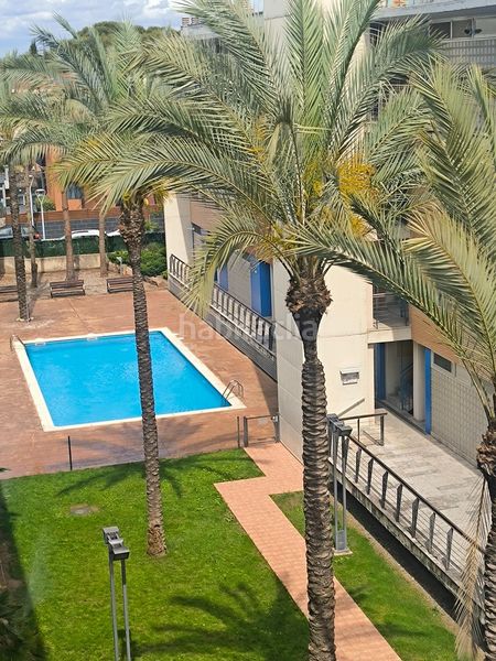 Foto 4cb1a809-7c24-4a78-b452-60958362b5be. Àtic amb aparcament piscina a Vila-seca poble Vila-seca