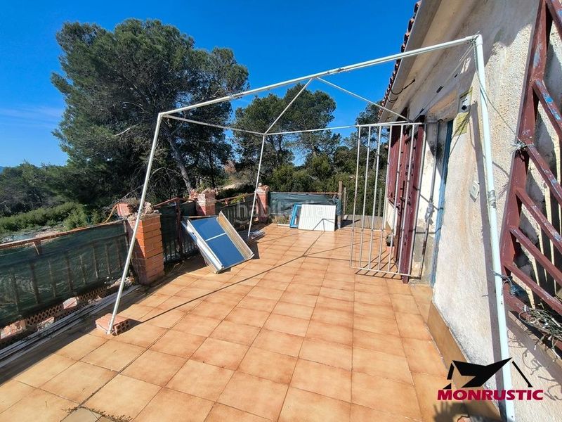 Foto 6f53b76e-93c9-415a-a8cd-7b6cf6129a7d. Masia amb piscina a Querol