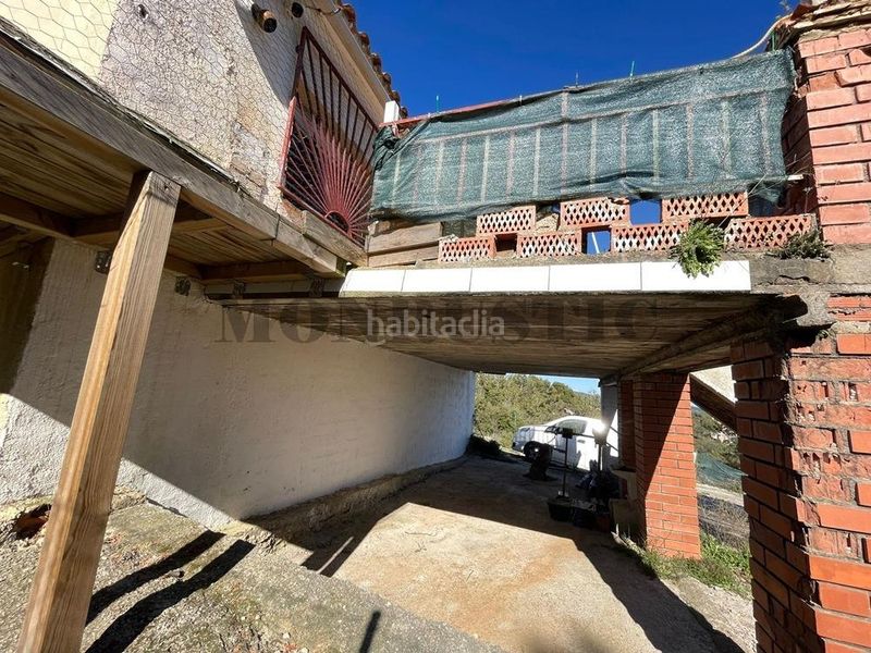 Foto 79ddc830-e8ea-4280-9826-d12655b21ad2. Masia amb piscina a Querol