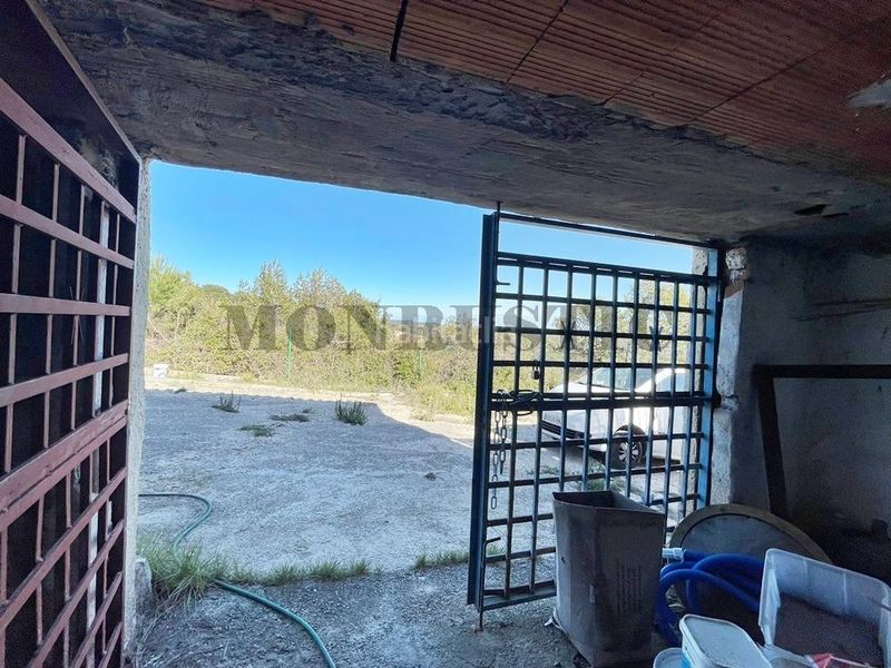 Foto ef92b666-79a1-47a5-b503-408a160100de. Masia amb piscina a Querol