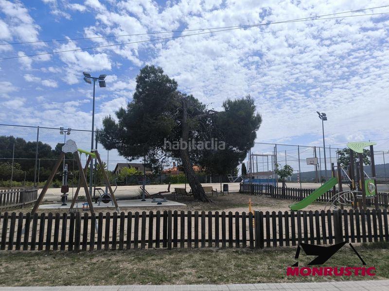 Foto 99eea646-a1c7-4431-bae9-2c50a9d70974. Masia a Querol