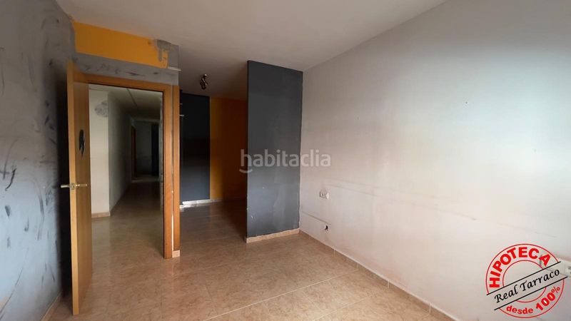 Foto 15b6e674-f480-425d-9192-025b8d48cdd3. Pis amb calefacció aparcament a Valls