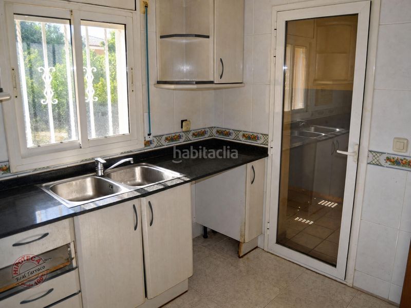 Foto 58d1b26d-c7bc-4695-9027-2f01906637cd. Casa adossada amb aparcament a Sant Jordi Torredembarra
