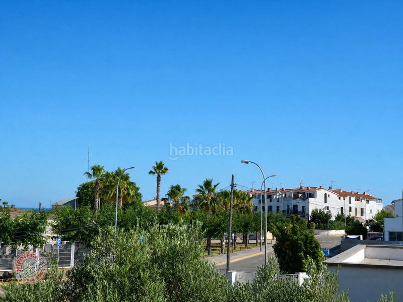 Foto fd0a878f-9b53-4876-b2b9-bc29906ef6f3. Casa adossada amb aparcament a Sant Jordi Torredembarra