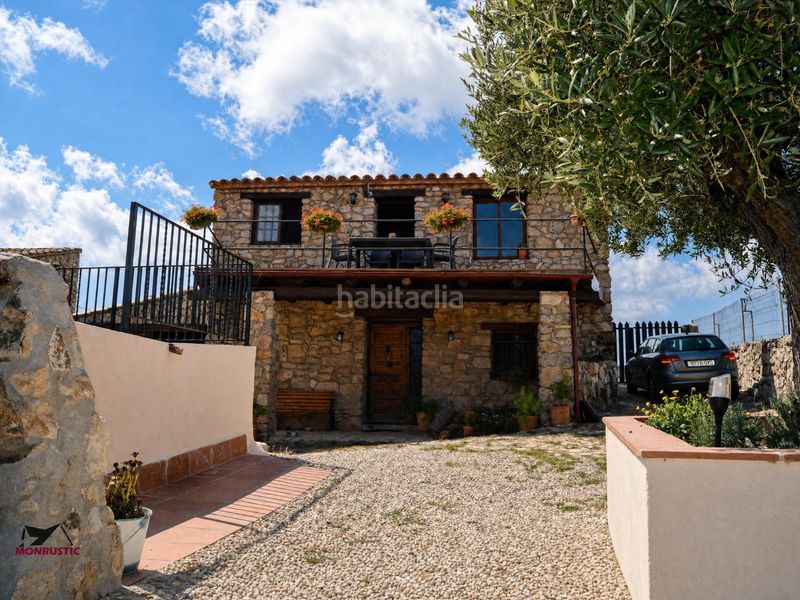 Foto 064dc45a-c855-4420-86de-747f5e79b2bf. Casa amb aparcament a Montblanc