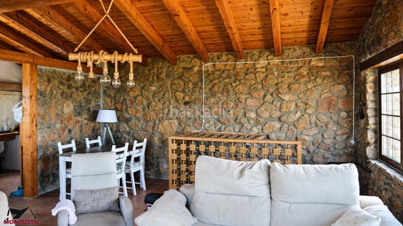 Foto 4f88954c-2a3d-4787-a672-7be09544993a. Casa amb aparcament a Montblanc