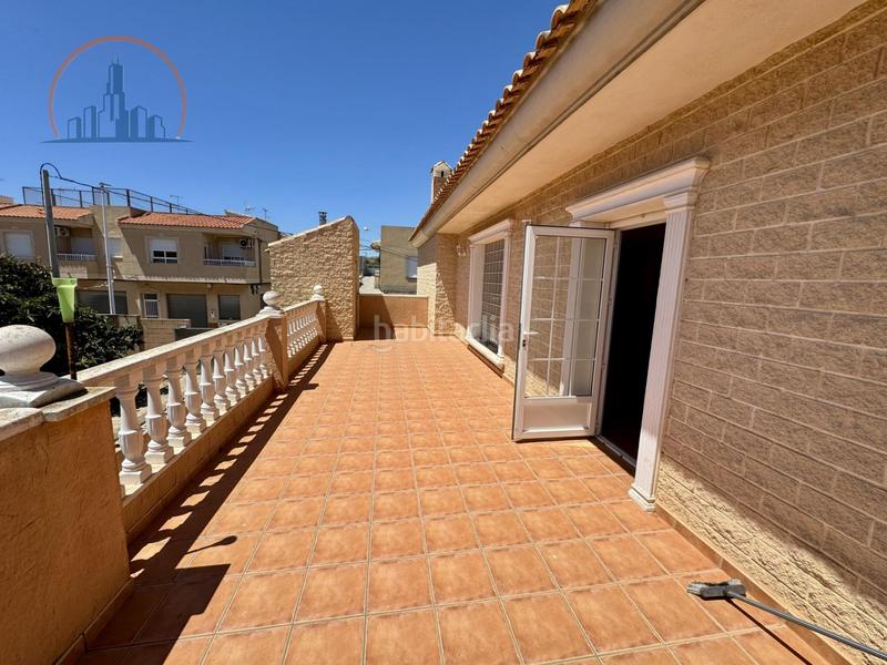 Foto fcb0f1e5-f373-4f3a-84d0-03038a121fb7. Chalet con riscaldamento parcheggio in Los Nietos Cartagena