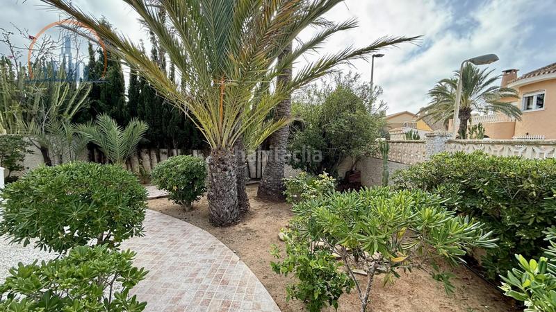 Foto 2d5fb2e9-1006-4ccb-ad51-656279a5e202. Chalet with parking pool in Playa del Galán Manga del Mar Menor (La)