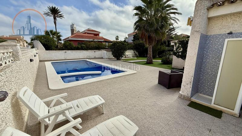 Foto 4ce0d445-c4cc-4a85-a3b8-f181eacbe86e. Chalet with parking pool in Playa del Galán Manga del Mar Menor (La)