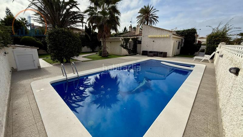 Foto 9554a99b-7bca-4211-9032-d3295c92e938. Chalet with parking pool in Playa del Galán Manga del Mar Menor (La)