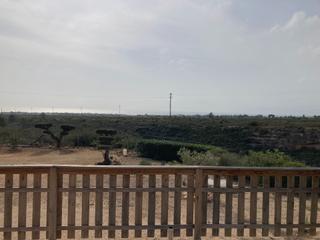 Rural plot in Calafat. Encantadora parcela rústica con vivienda y vistas panorámicas al