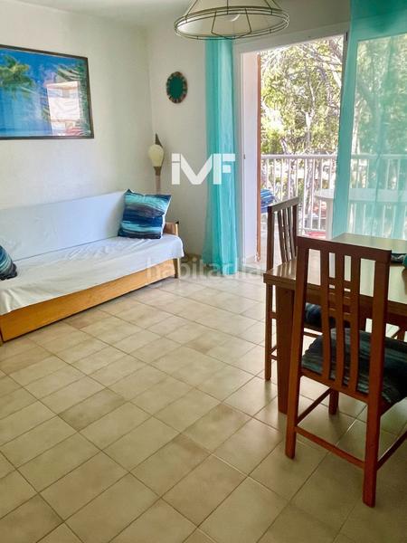 Foto 7294a548-7825-4c68-8d48-7a50925e211c. Apartamento en miamiplatja en Passeig Marítim Miami Platja