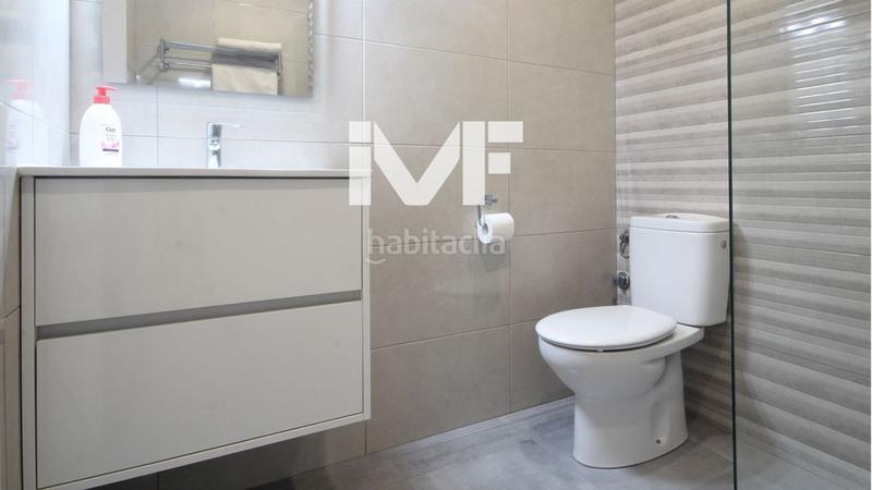 Foto 23636bdb-7328-443c-bafa-12fa34abe5c7. Piso oportunidad en primera línea de playa! 2 estudios en Mont-roig del Camp