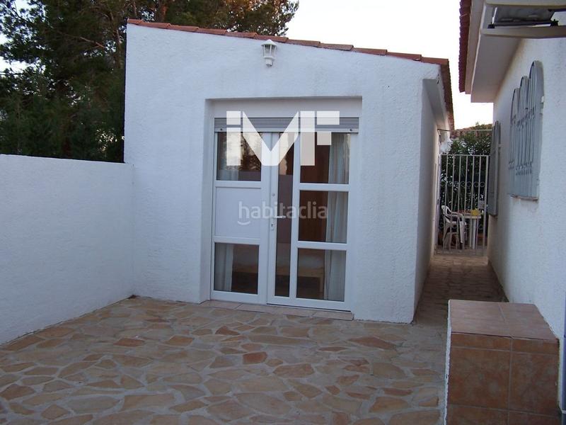 Foto 471847b5-c4ba-4b4b-b7be-23c995015f18. Apartament amb piscina a Centre Miami Platja